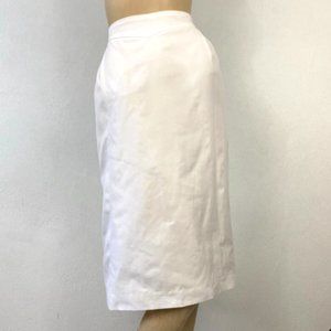 Women's White Above the Knee Lined Pleated Skirt Size Large "EUC"